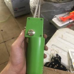 Máy Vặt Lông Măng Gà Vịt Cầm Tay